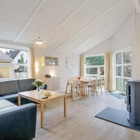 Holiday home Schmugglerstieg 4 - Dorf 6 Priwall