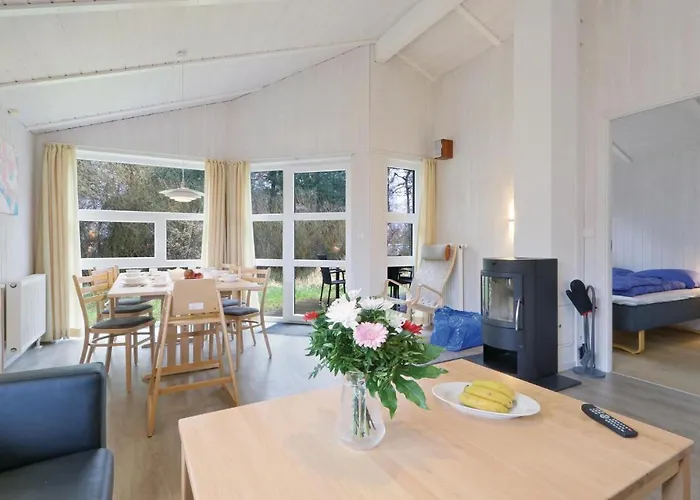 Schmugglerstieg 4 - Dorf 6 *